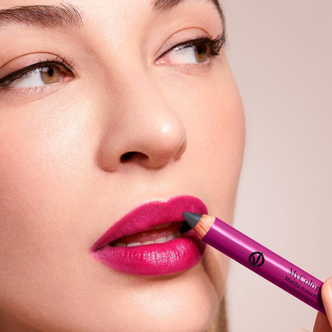 Matita rossetto a pH sensibile con olio di cocco e cere vegetali